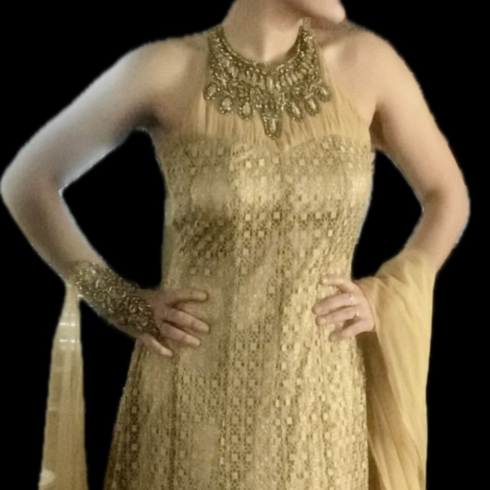 Gown Custom Made Size 2/4 - image 1